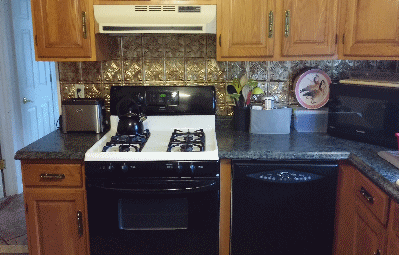 Professionally cleaned kitchen